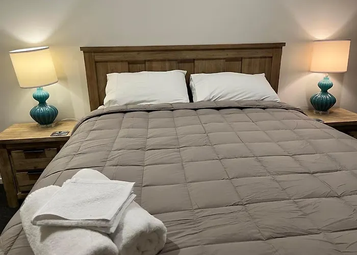 Riverton Holiday Park