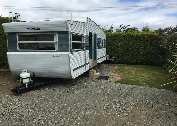 Riverton Holiday Park