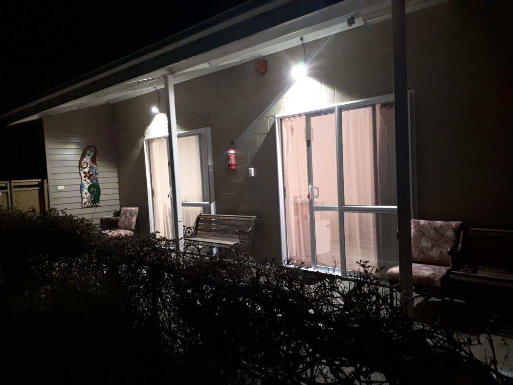 Riverton Holiday Park *